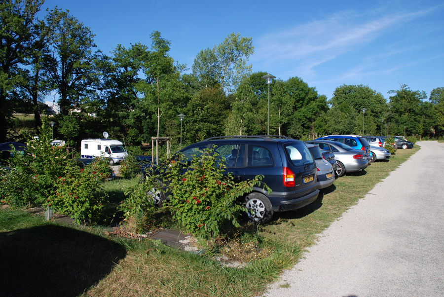 Rignac : Parking enherbé
