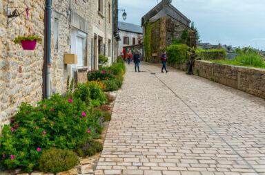 bozouls-jardiner-la-rue-00002